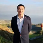 陈小华